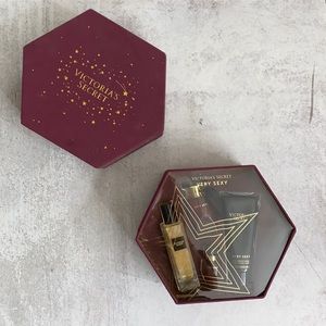 Victoria Secret Very Sexy Gift Box